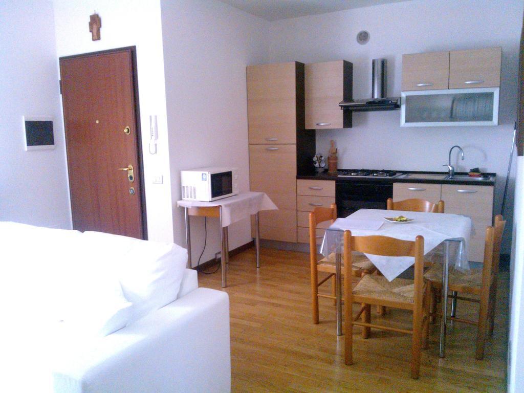 Castelgabbiano Apartment Castel Gabbiano Ruang foto